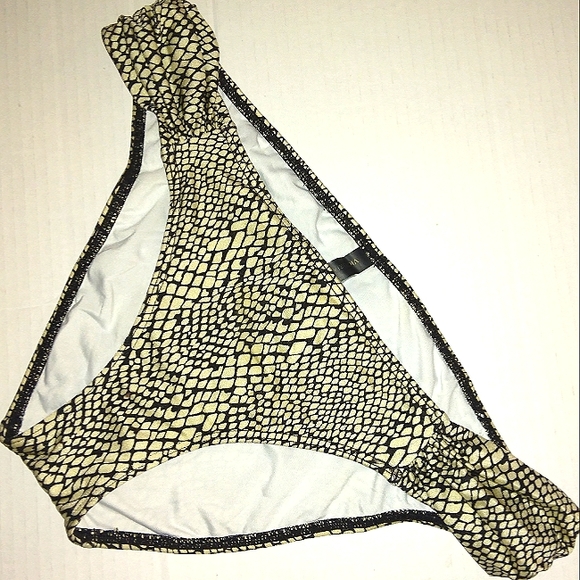 EUC☆VICTORIA'S SECRET☆Python Print Bikini Bottom☆Medium☆ - Picture 8 of 9